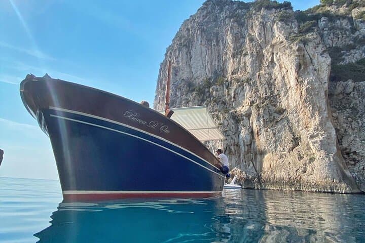 4-Hour Capri Boat Tour: Faraglioni, Blue Grotto & Hidden Coves