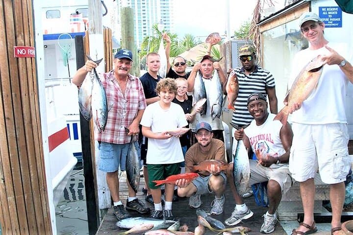 Fort Lauderdale Reef Bottom Fishing: 4-Hour Charters for Day and Night Anglers photo 3