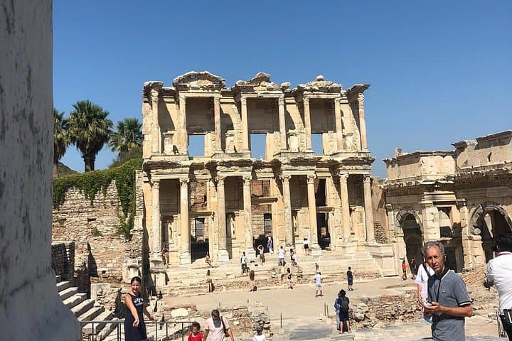 Private Ephesus and Shopping Tour from Kusadasi Port photo 4