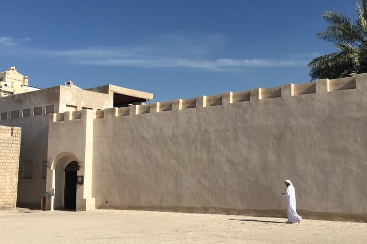 Pearl Merchants and Palm Trees: Self-Guided Audio Walk Through Old Sharjah