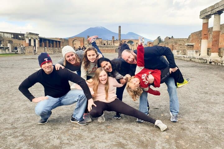 Private Pompeii Tour: Skip-the-Line, Family-Friendly Guided Walk photo 2
