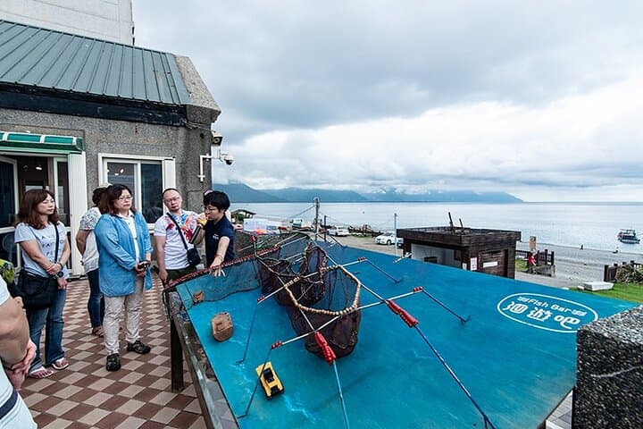 Qixingtan Fish Bar: Hands-On Fish Tasting & Sustainable Fishing Experience in Hualien