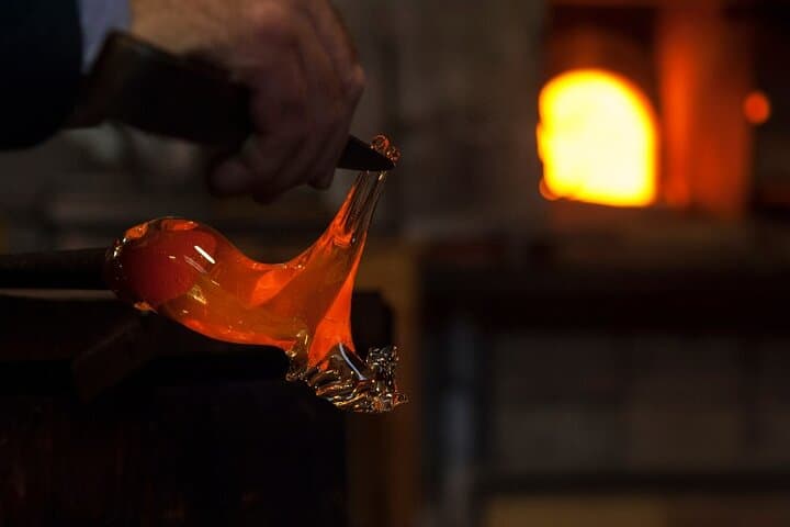 Create-a-Venetian-Bead-Glass-Lampwork-Workshop-and-Walking-Tour-in-Murano