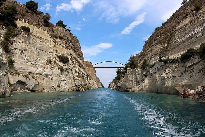 2-Day Private Peloponnese Tour: Kalavryta Railway, Caves & Nemea photo 2