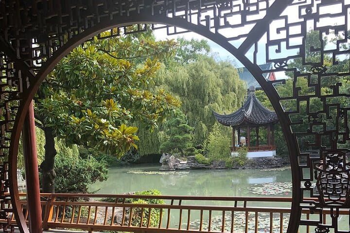 A Wok Around Chinatown: Vancouver Culinary & Cultural Walking Tour photo 2
