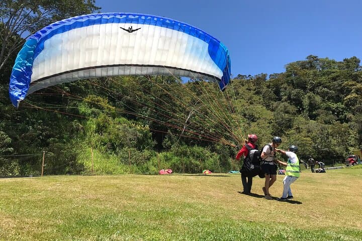 Paragliding Cocorná: Private Flight from Medellín Over Waterfalls