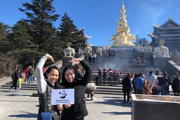 2-Day All-Inclusive Leshan Giant Buddha & Mount Emei Tour from Chengdu photo 3