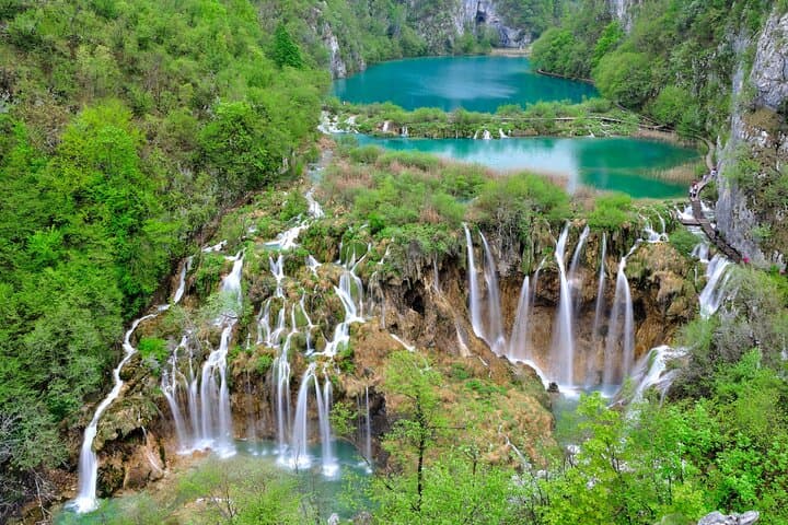 Plitvice Lakes National Park: How to Experience Croatia’s Turquoise Waterways photo 2