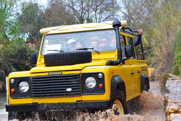 Benagil Adventure: Jeep Safari, Winery Stop & Benagil Caves Boat Cruise photo 4
