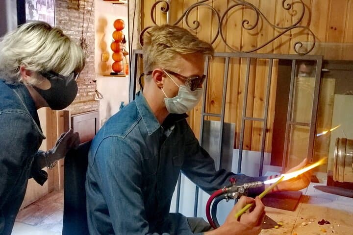 Create-a-Venetian-Bead-Glass-Lampwork-Workshop-and-Walking-Tour-in-Murano photo 4