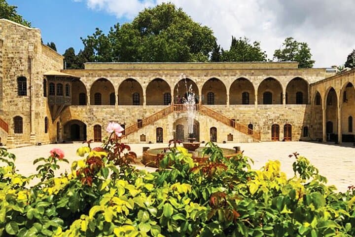 Beiteddine, Deir El Qamar & Barouk Cedars: Private Full-Day Tour from Beirut