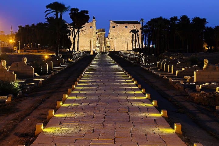 Luxor to Abu Simbel Nile Cruise: 4-Day Cairo Departure with Balloon & Temples photo 3