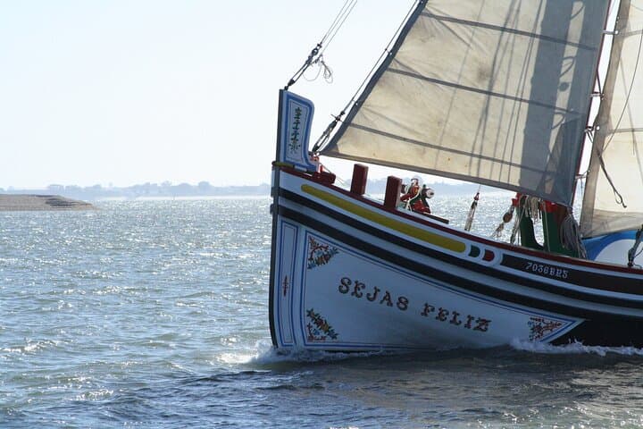 Lisbon Traditional Boats Express Cruise — 45-Minute Tagus River Sightseeing photo 6