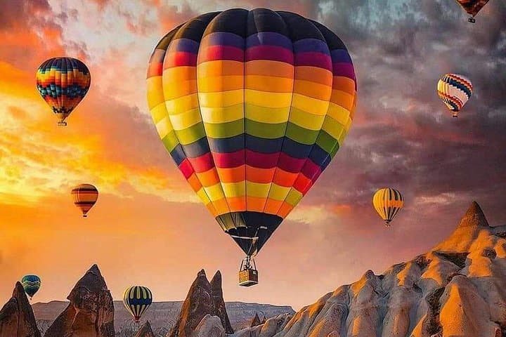 Sunrise Hot Air Balloon over Cappadocia: 1-Hour Flight with Champagne & Breakfast