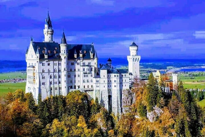 Neuschwanstein & Highline 179 Day Tour — Skip-the-Line Castle Visit and XXL Suspension Bridge photo 3