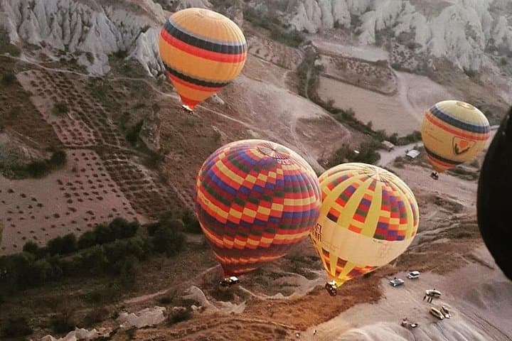 Sunrise Hot Air Balloon over Cappadocia: 1-Hour Flight with Champagne & Breakfast photo 6