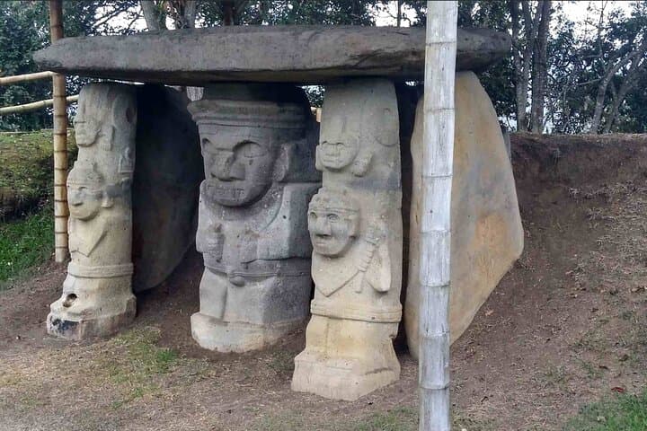 4-Day Tatacoa Desert and San Agustín Archaeological Tour photo 5