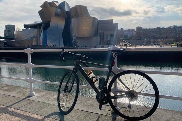 Bilbao on Two Wheels: Guided City Bike Tour & Pintxo-Pote photo 1