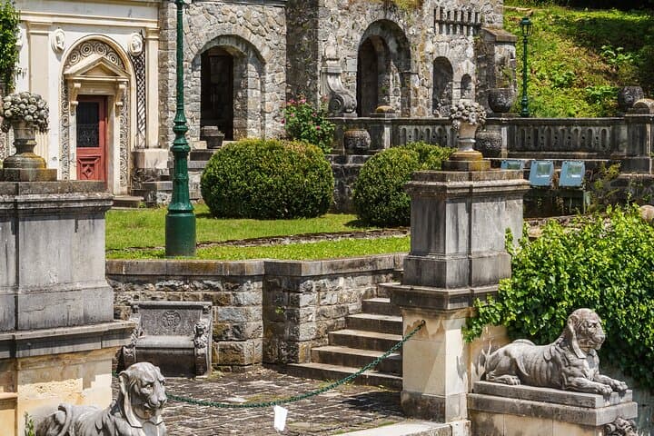 Full-Day Peles Castle and Easy Bucegi Hike Private Tour from Brasov photo 4
