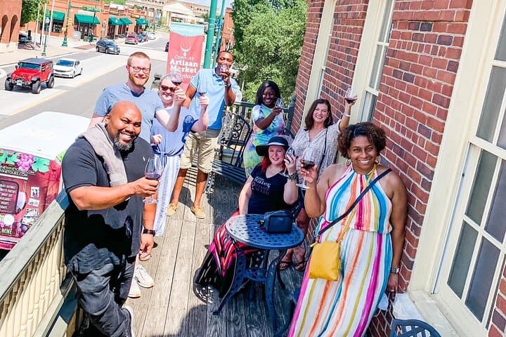 Grapevine Main Street Food & Wine Walking Tour: Tastes and History in 3 Hours photo 4