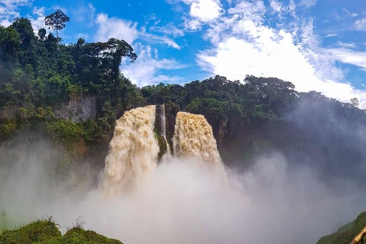 Ekom Nkam Waterfalls Day Trip from Douala: 4x4 Drive, Short Hike & Lunch photo 2