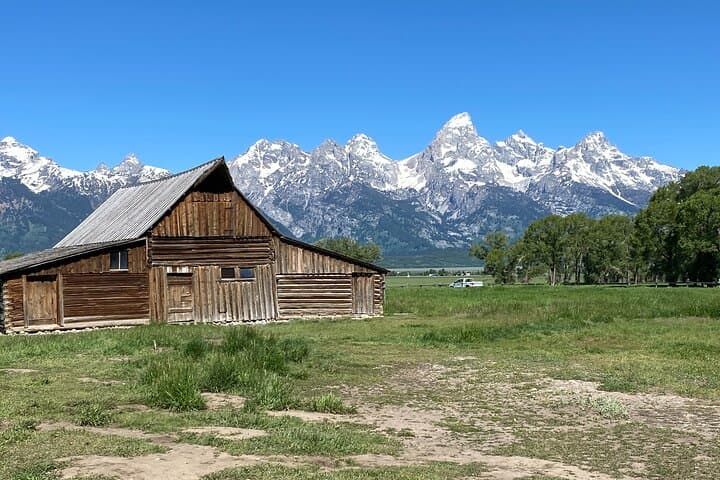Private Full-Day Grand Teton Tour: Iconic Vistas, Wildlife & Picnic Lunch photo 4
