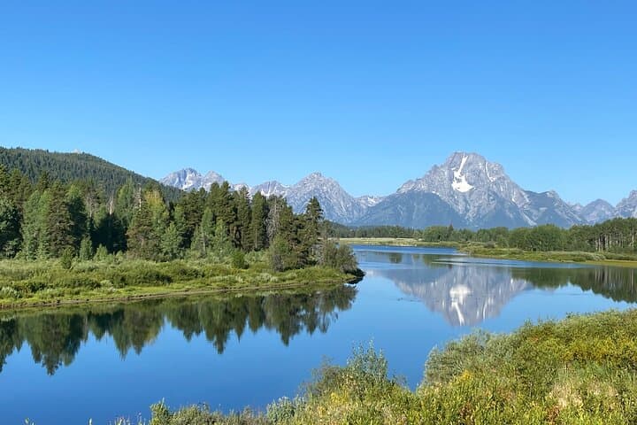 Private Full-Day Grand Teton Tour: Iconic Vistas, Wildlife & Picnic Lunch photo 6
