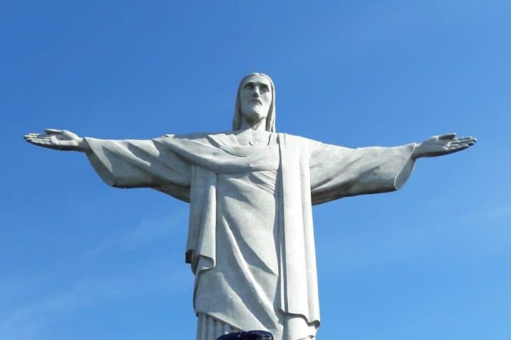 Full-Day Private Rio de Janeiro Tour: Christ the Redeemer, Sugarloaf & Beaches photo 3