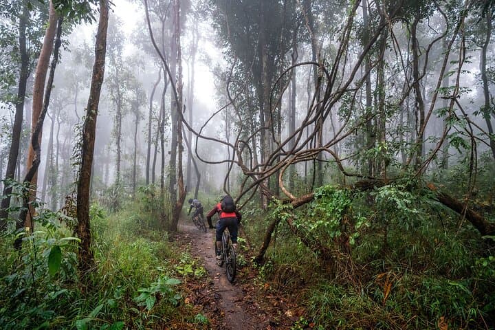Smoke on the Water Trail: 16.5 km Chiang Mai Mountain Biking Adventure photo 1