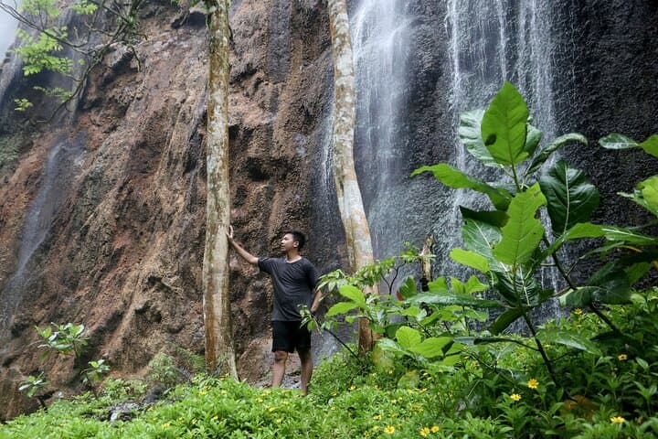 Tumpak Sewu & Goa Tetes: Ultimate One-Day Waterfall Trek from Malang photo 6