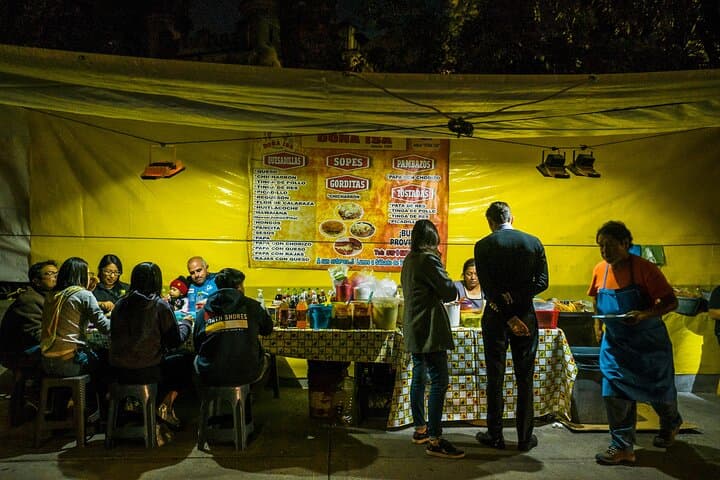 Mexico City Night Bike & Street Food Tour Through Condesa & Roma photo 6
