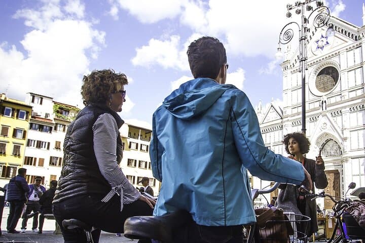 Florence Private Vintage Bike Tour: 2-Hour Guided City Cycling & Food Stops photo 6