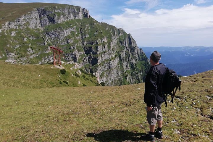 Carpathian Day Hikes: Piatra Craiului, Bucegi, Fagaras & Ciucas — 6‑Hour Guided Routes photo 4