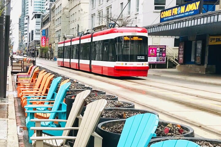 Toronto Small-Group Walking Tour — Downtown Highlights & St. Lawrence Market photo 3