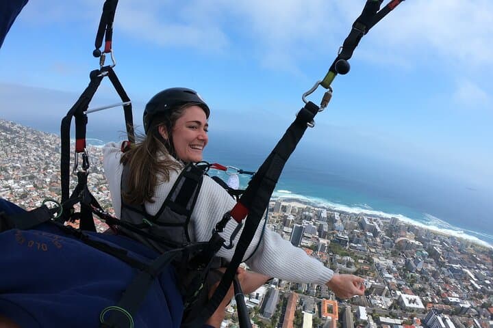 Tandem Paragliding over Cape Town: Signal Hill & Lion's Head Flights with Expert Instructors photo 3