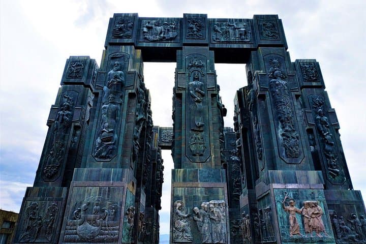 Full-Day Tbilisi City Tour: Cable Car Views, Sulphur Baths & Georgian Wine photo 2