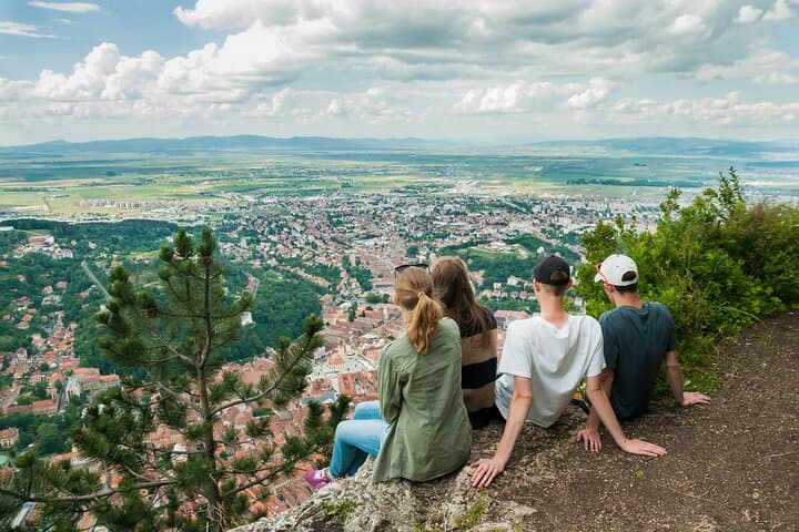 Brasov & Tampa Mountain: Full-Day Hike and Cultural Walking Tour