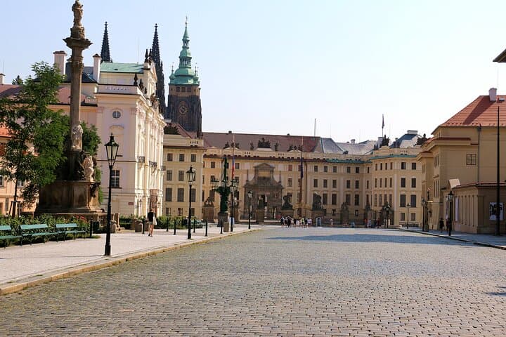 Prague Airport Transfer with Spanish-Speaking Driver and Mini City Tour photo 3