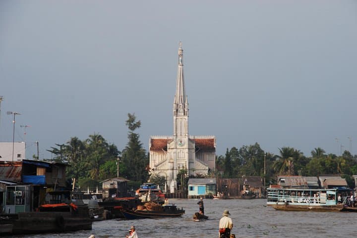 Mekong Delta 3-Day River Tour: Cai Be to Chau Doc via Can Tho photo 3