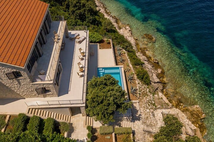 Korčula Luxury Villa & Private Yacht: 7-Day Adriatic Island Cruise