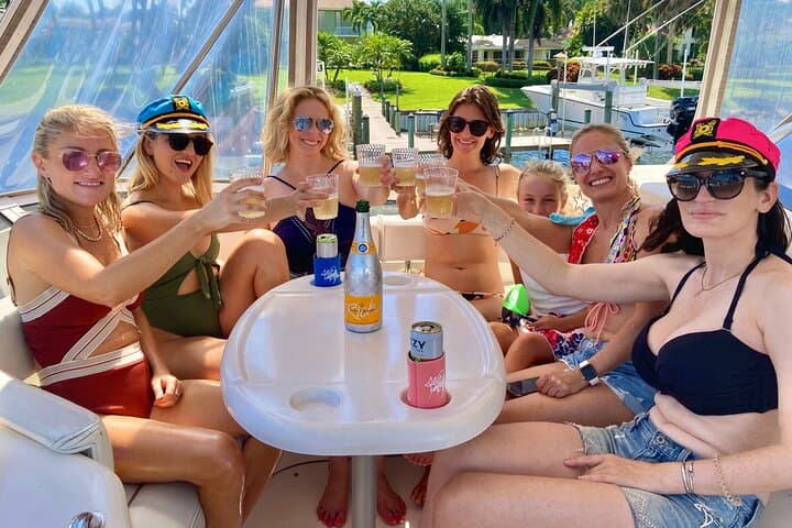 Private Yacht Charter Palm Beach: 4-Hour Sea Ray Cruise to Peanut Island photo 4