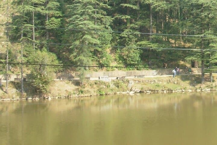 Day Tour of Dharamshala: McLeod Ganj, Dal Lake & Norbulingka Institute photo 3