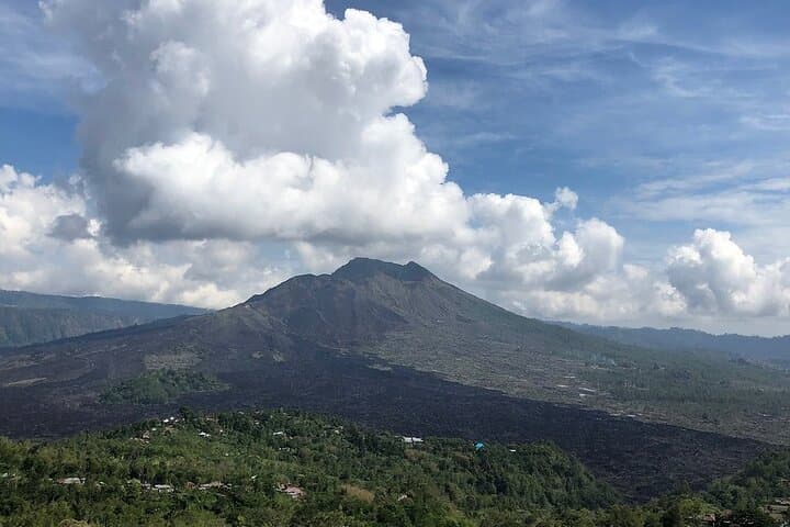 Private Bali Car Charter to Ubud — 10‑Hour English‑Speaking Driver photo 2