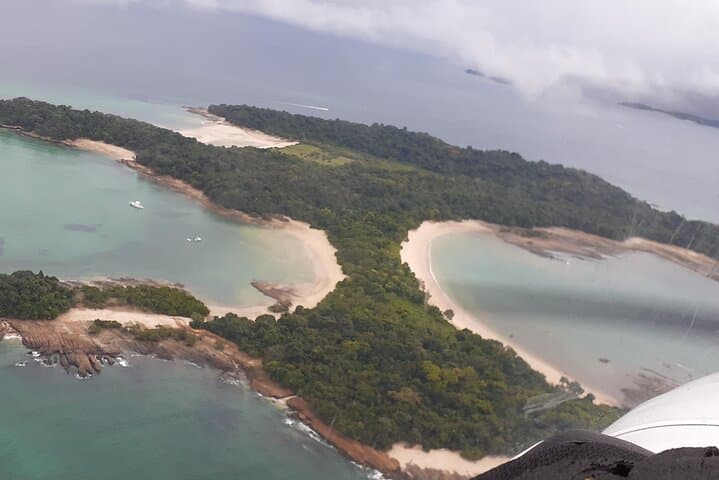 Cessna Day Flight: Panama City to Contadora Island Air Tour photo 3