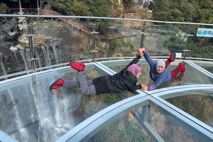 Gulong Canyon Glass Bridge & Jinlong Cave Day Tour from Guangzhou photo 2
