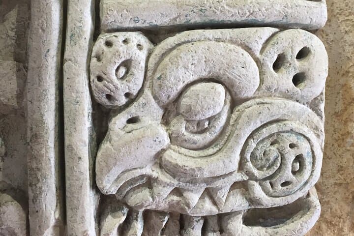Exploring Tak’alik Ab’aj: A 2-Day Mayan and Olmec Archaeological Journey from Panajachel photo 2