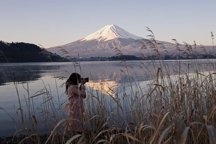 Private Mt. Fuji & Lake Kawaguchi Day Trip — Ropeway, Caves & Cultural Stops