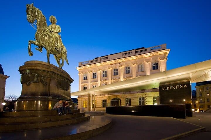 Vienna Mobile Scavenger Hunt: Self-Guided Puzzle Walk from Opera to Naschmarkt photo 4