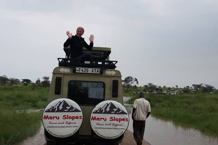 6-Day Tanzania Budget Camping Safari: Serengeti, Ngorongoro & Tarangire Wildlife Tour photo 3