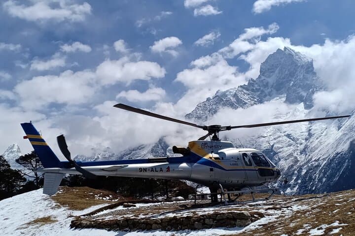 Everest Base Camp Helicopter Tour: Fly to Kala Patthar & Breakfast at Everest View Hotel photo 6